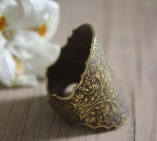 Dandy, bague élégance, baroque, victorienne, steampunk, en laiton