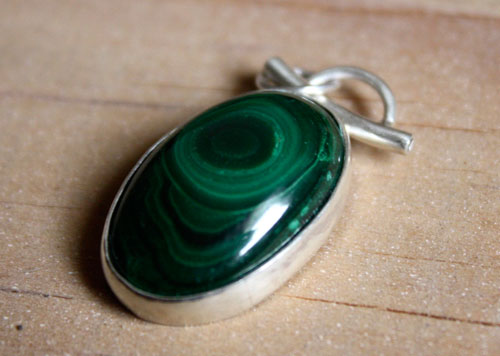 Mousse, pendentif sous-bois magique en argent et malachite