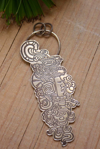 Quiquiztli, pendentif conque musicale maya en argent