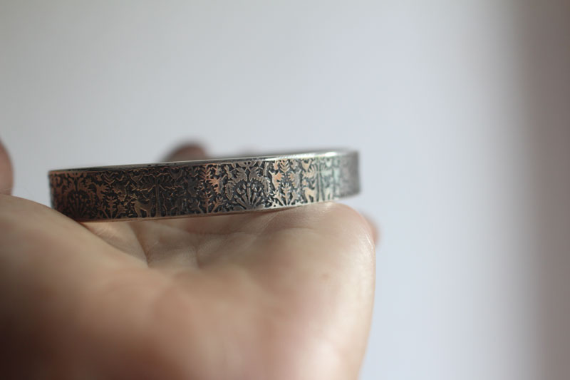 A la lisière d’un rêve, bracelet otomi du mexique en argent