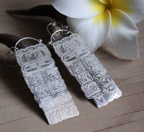 Compte long maya, boucles d’oreilles du calendrier maya en argent