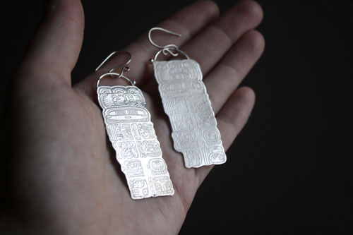 Compte long maya, boucles d’oreilles du calendrier maya en argent