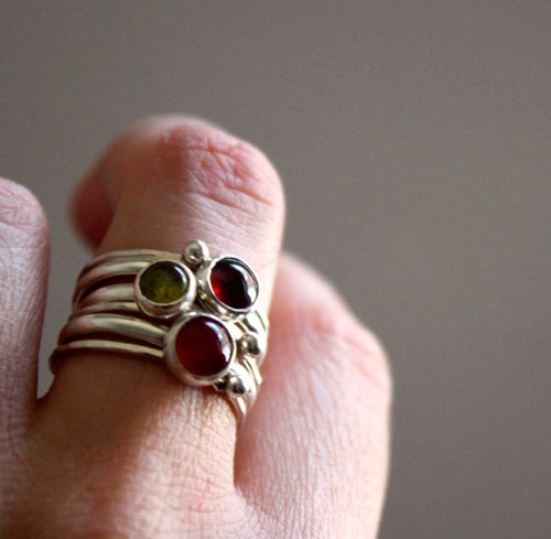 Feuille de figuier, bague vert de la nature en argent et péridot