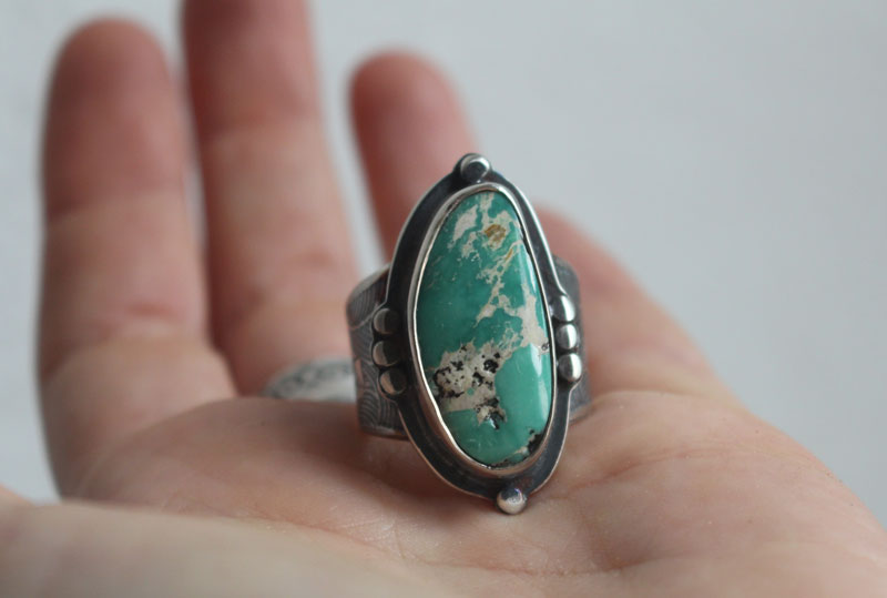 Se laisser porter, bague bateau origami en argent et turquoise Nevada