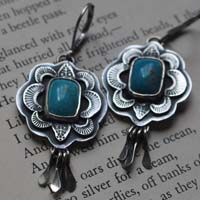 Solaire, boucles d’oreilles soleil bleu en argent et turquoise